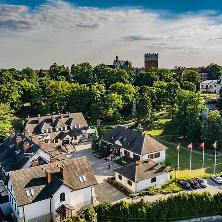 Hotel Sarmata Zespol Dworski Sandomierz Eksteriør billede
