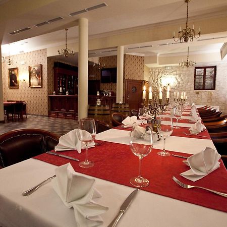 Hotel Sarmata Zespol Dworski Sandomierz Restaurant billede