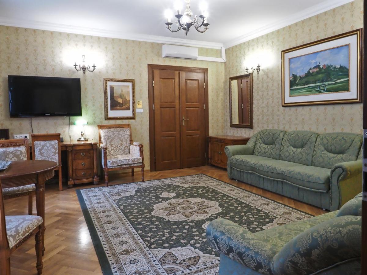 Hotel Sarmata Zespol Dworski Sandomierz Eksteriør billede