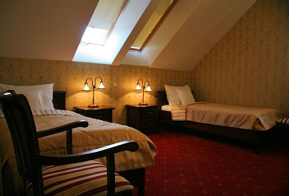Hotel Sarmata Zespol Dworski Sandomierz Eksteriør billede